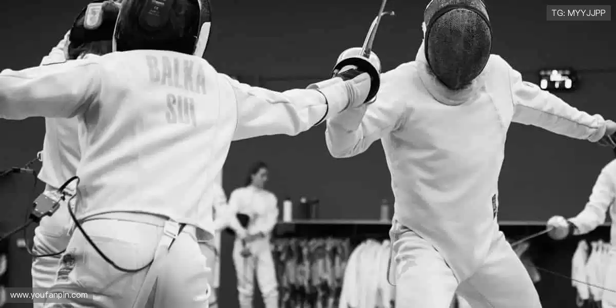 💬 弹幕狂欢，与百万球迷共享胜利喜悦！🎉